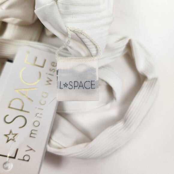 L*Space Lee Lee Ribbed Bikini Top in Cream Size Small NWT - Picture 3 of 4